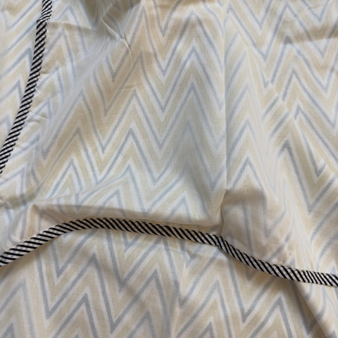 Rhythmic Chevron Block Printed Double Bed Mulmul Dohar