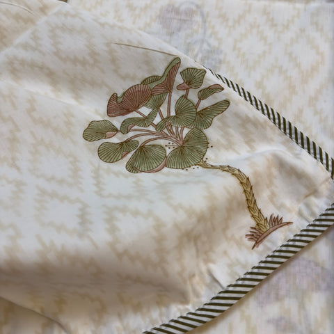 Floral Chattai Weave Block Printed Double Bed Mulmul Dohar