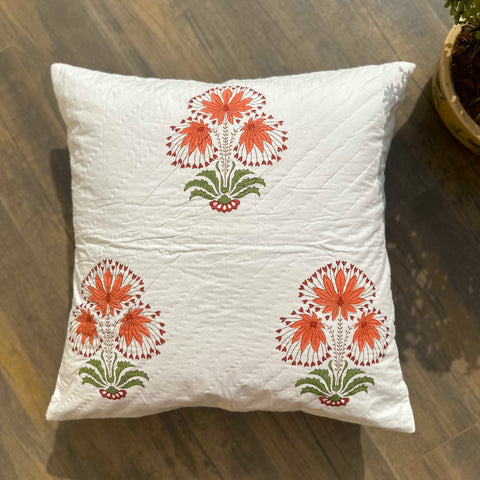 Red Cardinal Quilted Cushion Cover