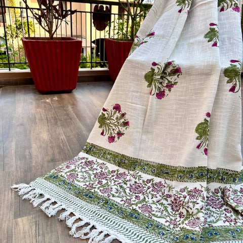 Hibiscus Symphony Block Printed Throw