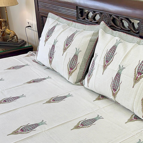 Makkaa bloom Slub Cotton Block Printed Bedcover