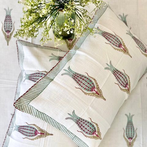 Makkaa bloom Slub Cotton Block Printed Bedcover